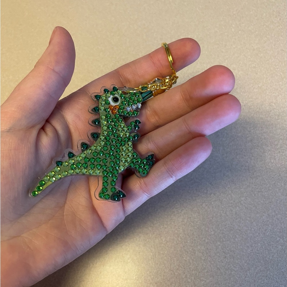 Handmade Diamond Dot Keychain - Dinosaur - Picture 2 of 4